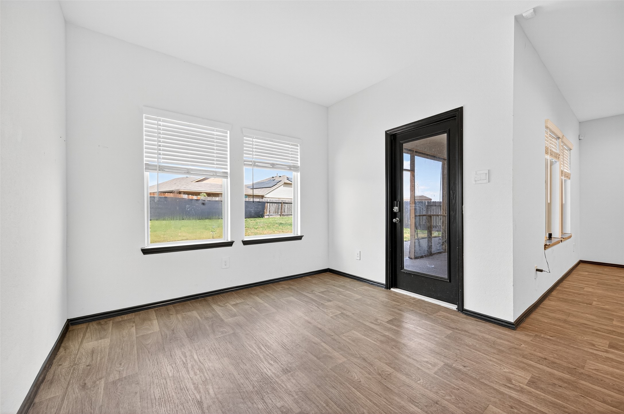 21538 Violet Rdg Road Katy, TX 77449 - Photo 9 of 28
