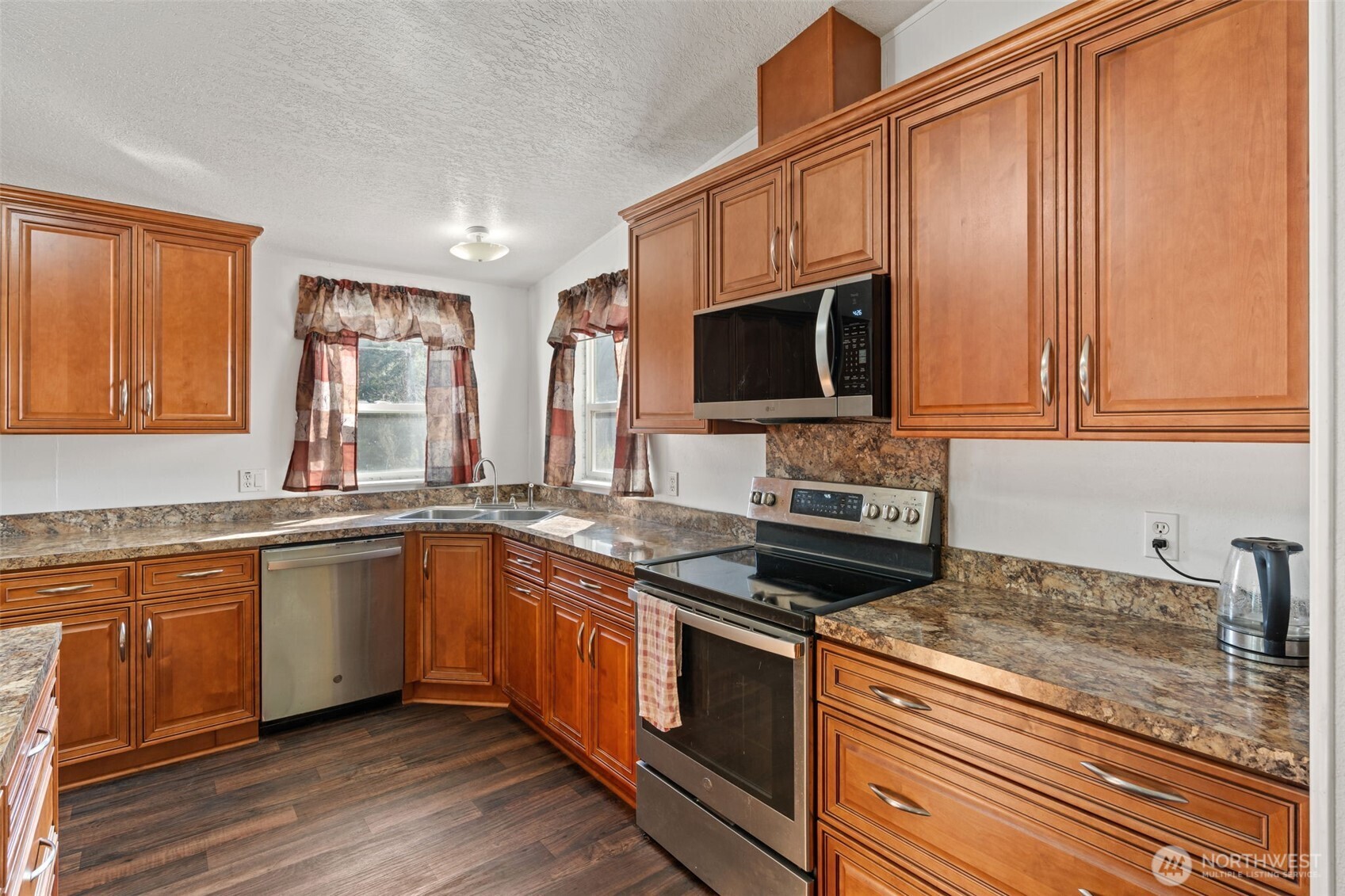 280 Antrim Road Winlock, WA 98596 - Photo 11 of 39