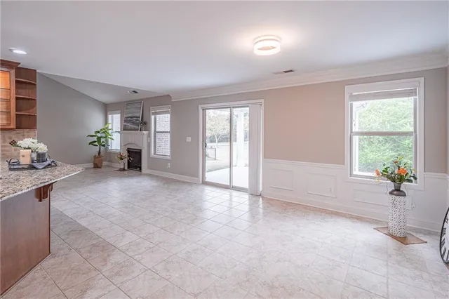 $2,450 | 5660 Crest Hill Drive Northeast, Buford, GA 30518