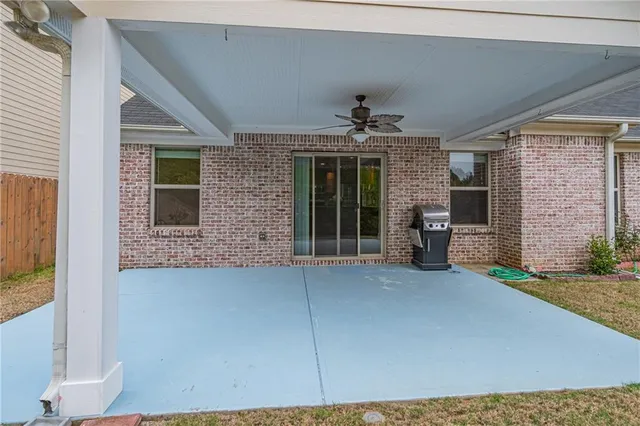 $2,450 | 5660 Crest Hill Drive Northeast, Buford, GA 30518