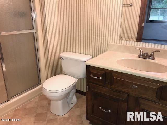 180 Sasamac Road Carbondale, IL 62903 - Photo 8 of 11 Gallery Image 8