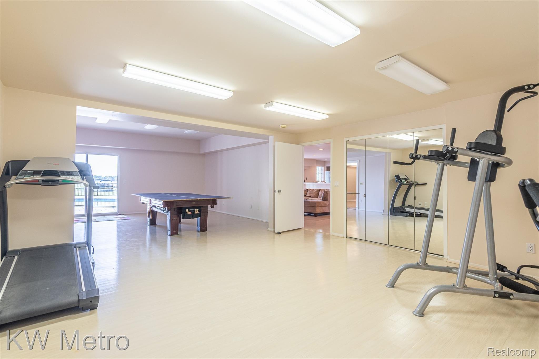 2085 Lone Pine Road Bloomfield Hills, MI 48302 - Photo 45 of 57 2085 Lone Pine Rd-86.jpg