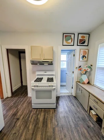 $149,900 | 1318 6th Avenue, Rockford, IL 61104