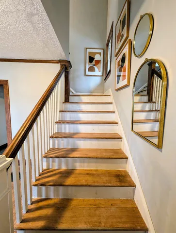 $149,900 | 1318 6th Avenue, Rockford, IL 61104