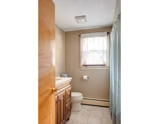 122 Kenberma Road Worcester, MA 01604 - Photo 16 of 20 Gallery Image 16