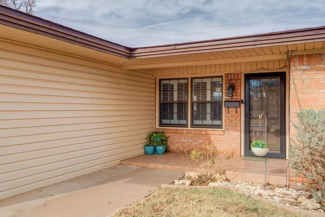 $210,000 | 4904 18th Street, Lubbock, TX 79416