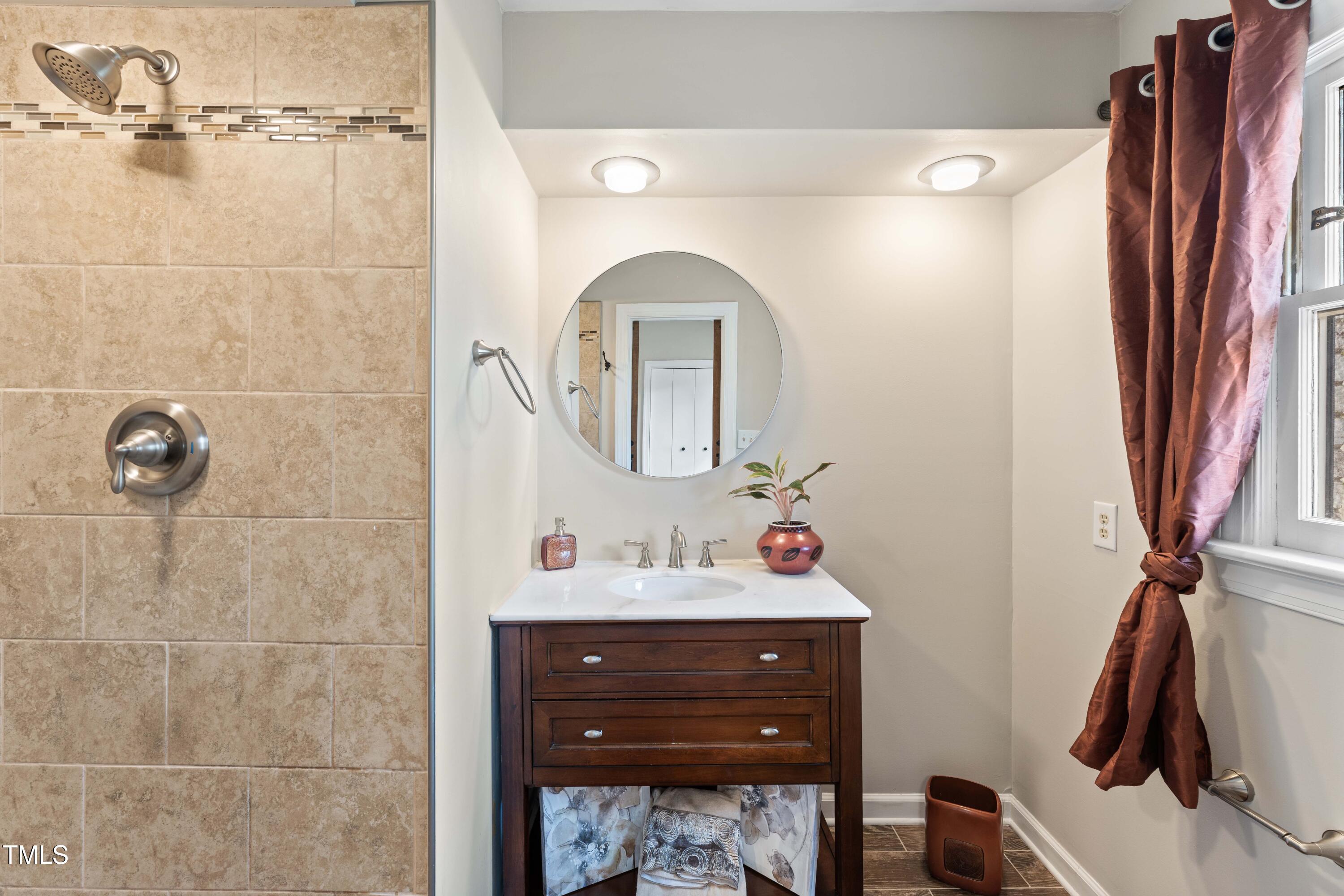 5500 Fortunes Ridge Drive, Unit 72A Durham, NC 27713 - Photo 5 of 33 DSC04271