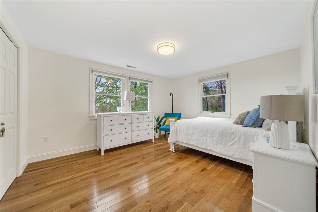 37 Woodcliffe Road Lexington, MA 02421 - Photo 26 of 40 Gallery Image 26