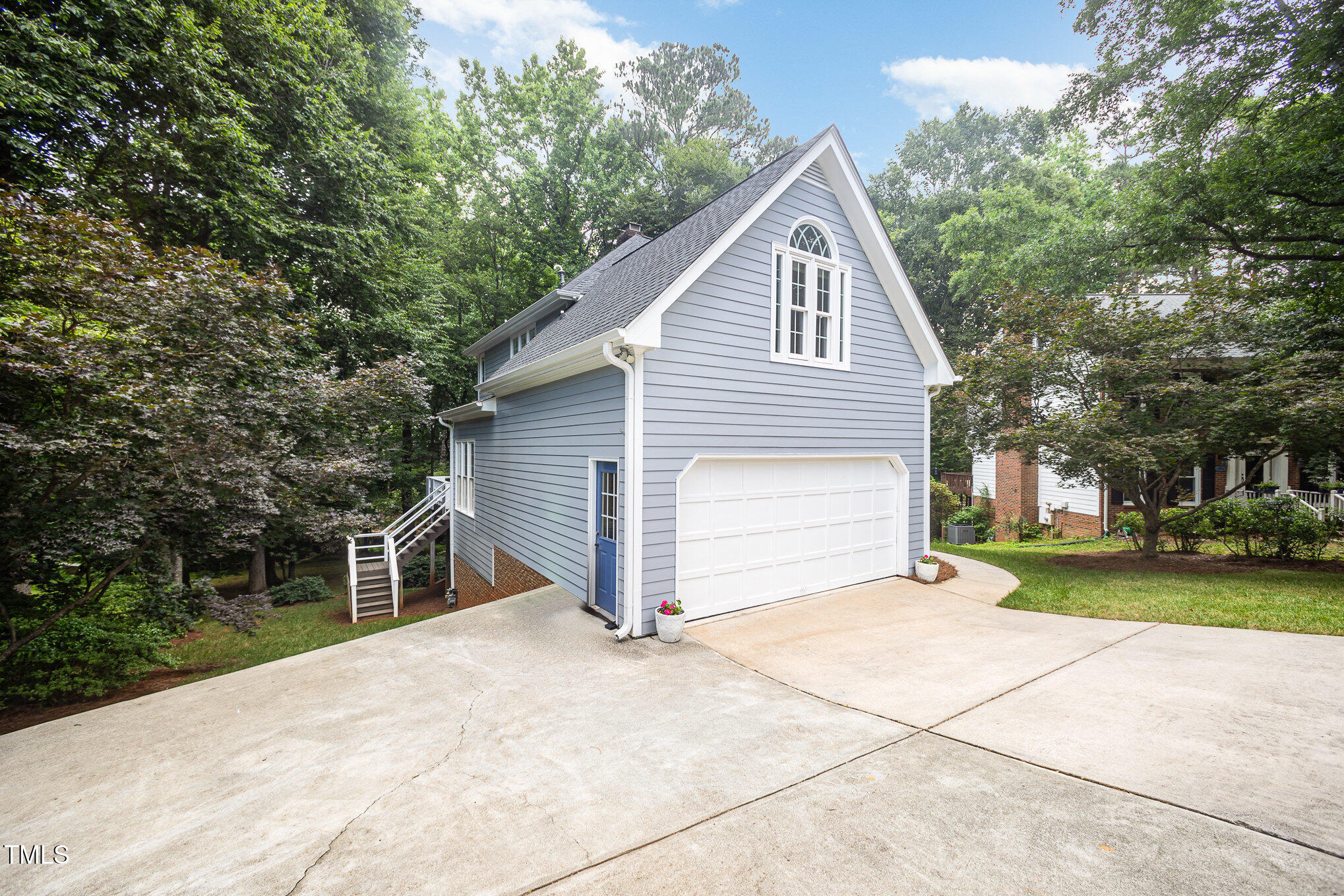 7605 Sandy Lake Court Raleigh, NC 27613 - Photo 5 of 51 001_file_747