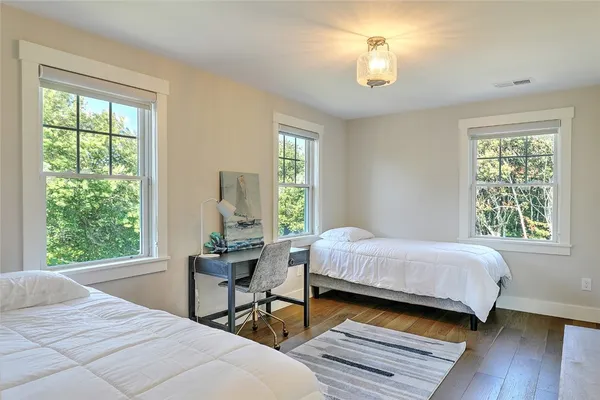 $1,395,000 | 137 Rosebriar Avenue, South Kingstown, RI 02879