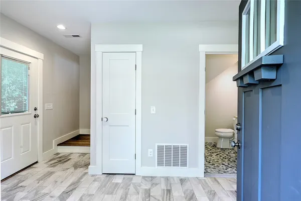 $1,395,000 | 137 Rosebriar Avenue, South Kingstown, RI 02879