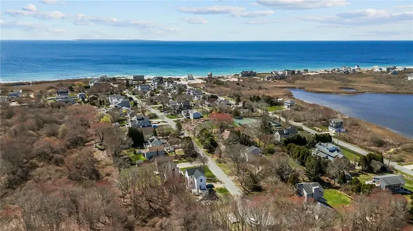 $1,395,000 | 137 Rosebriar Avenue, South Kingstown, RI 02879