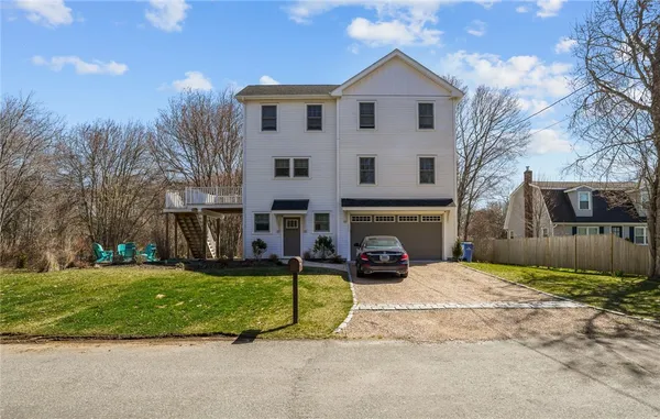 $1,395,000 | 137 Rosebriar Avenue, South Kingstown, RI 02879