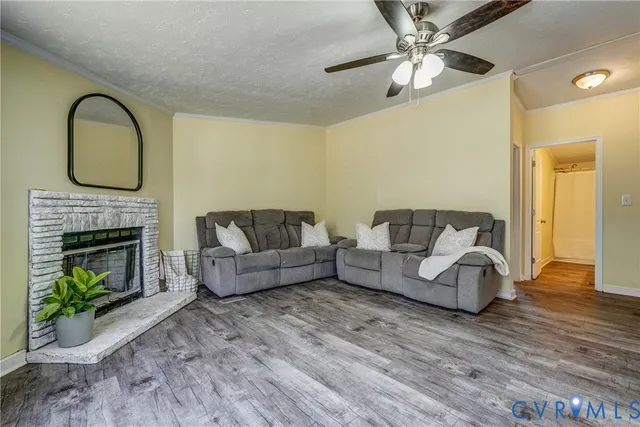 $325,000 | 9625 Robin Lane, Disputanta, VA 23842