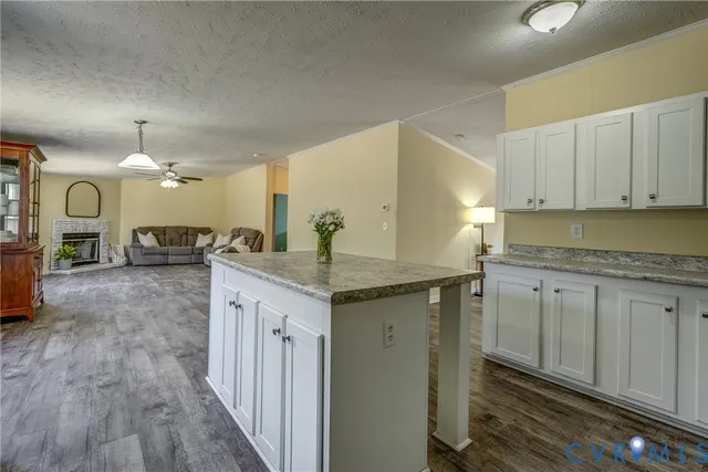 $325,000 | 9625 Robin Lane, Disputanta, VA 23842