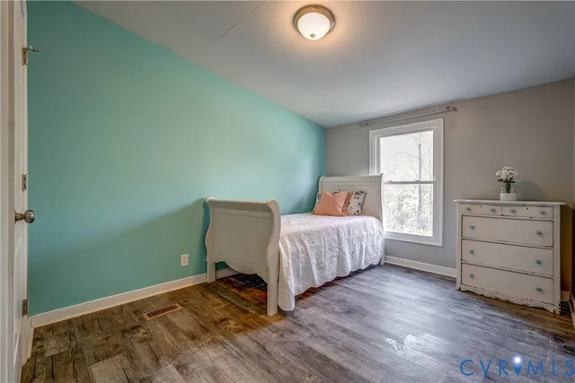 $325,000 | 9625 Robin Lane, Disputanta, VA 23842