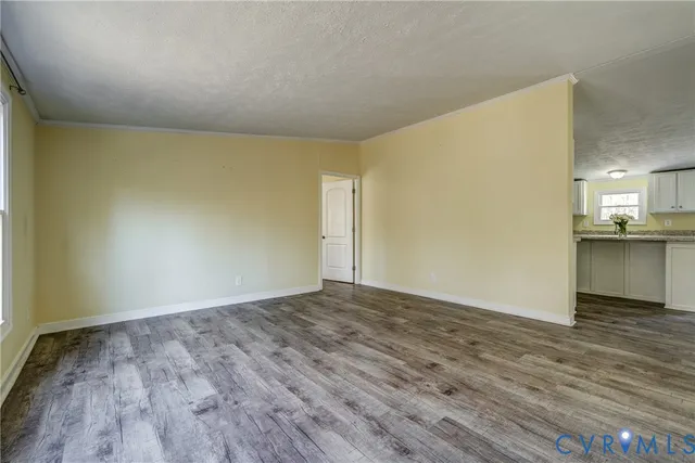 $325,000 | 9625 Robin Lane, Disputanta, VA 23842