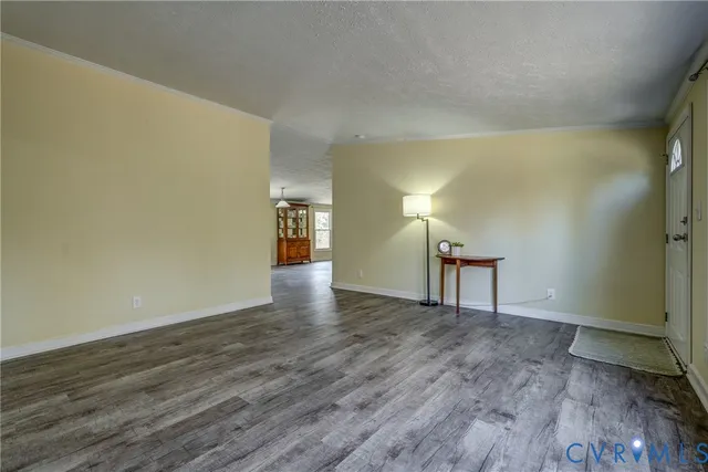 $325,000 | 9625 Robin Lane, Disputanta, VA 23842