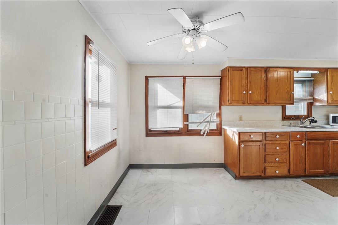 321 Andrews Street Union, NY 13790 - Photo 5 of 12