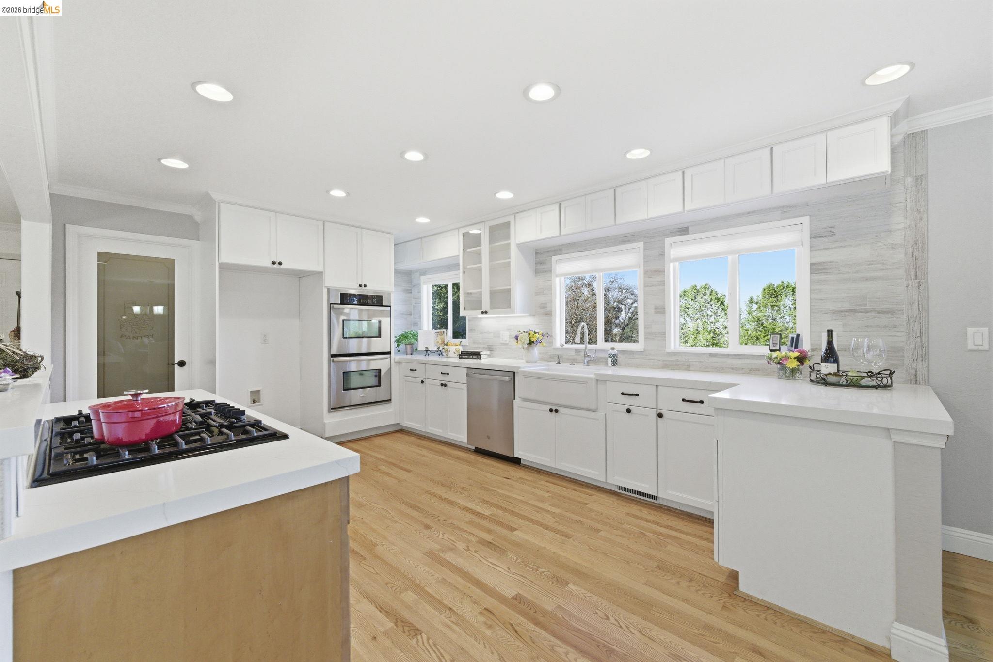 14580 Booker Road Sonora, CA 95370 - Photo 16 of 60
