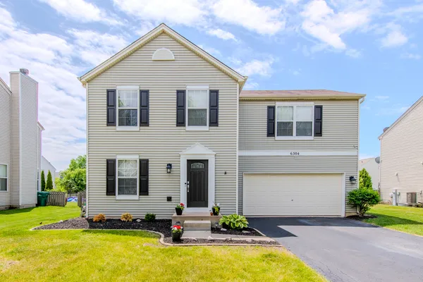 $370,000 | 6304 Black Hill Ridge Drive, Plainfield, IL 60586