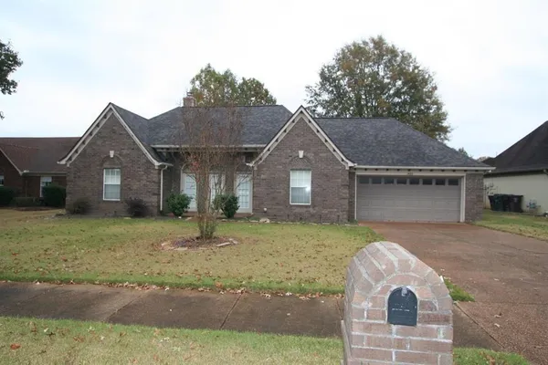 $2,250 | 1488 Wolf Hunt Drive, Collierville, TN 38017