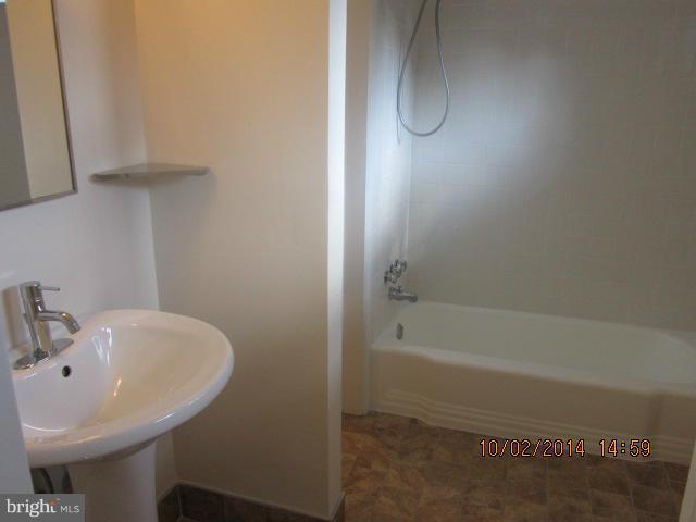 12108 Arbie Road Silver Spring, MD 20904 - Photo 11 of 18 Bath