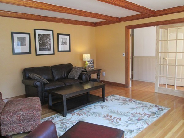 5 Riverview Road Gloucester, MA 01930 - Photo 6 of 16 Gallery Image 6