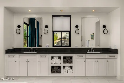 $4,899,000 | 8820 East Sands Drive, Scottsdale, AZ 85255