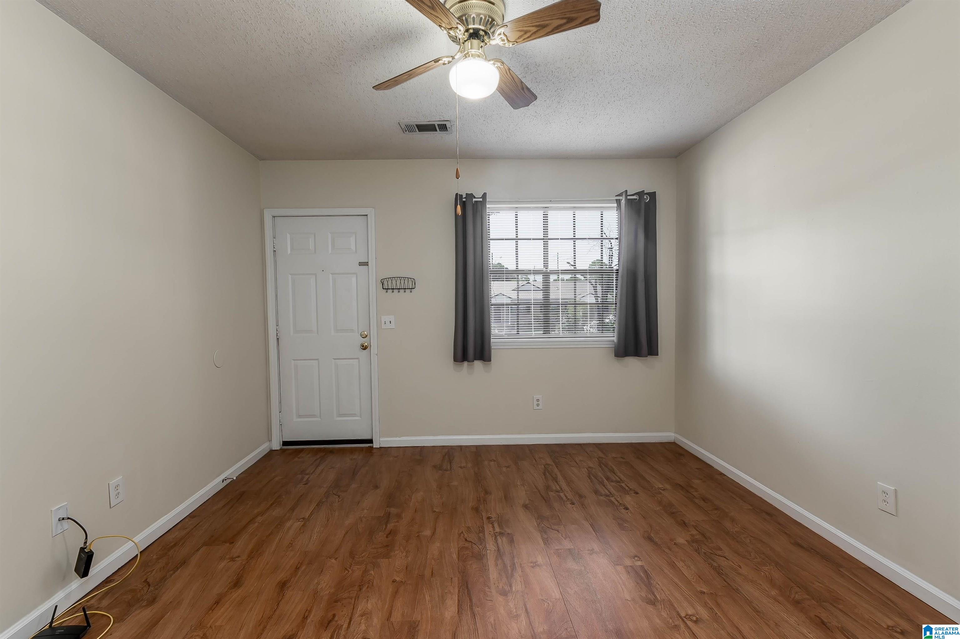 901 Hargrove Road, Unit 13C Tuscaloosa, AL 35401 - Photo 4 of 28