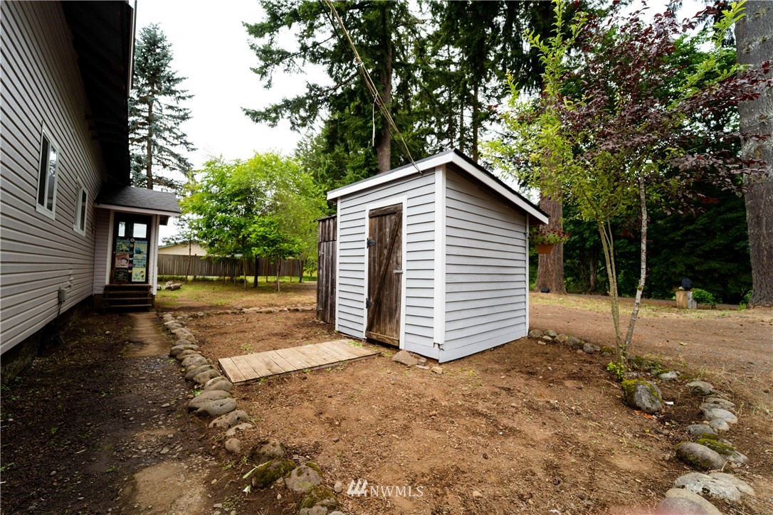 237 Hatchery Road Chehalis, WA 98532 - Photo 25 of 30 a view of a house with a yard