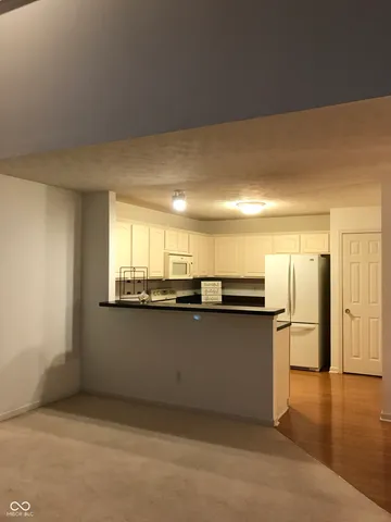 $1,900 | 12172 Black Hills Drive, Fishers, IN 46038