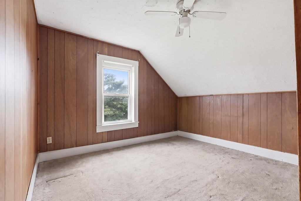 214 High Street Webster, MA 01570 - Photo 33 of 42