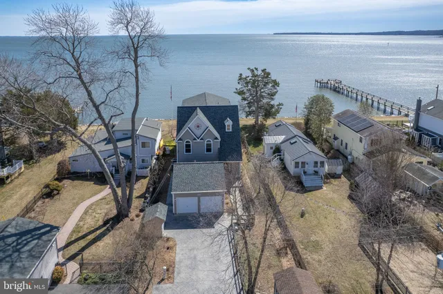 $3,800 | 6065 Melbourne Avenue, Deale, MD 20751