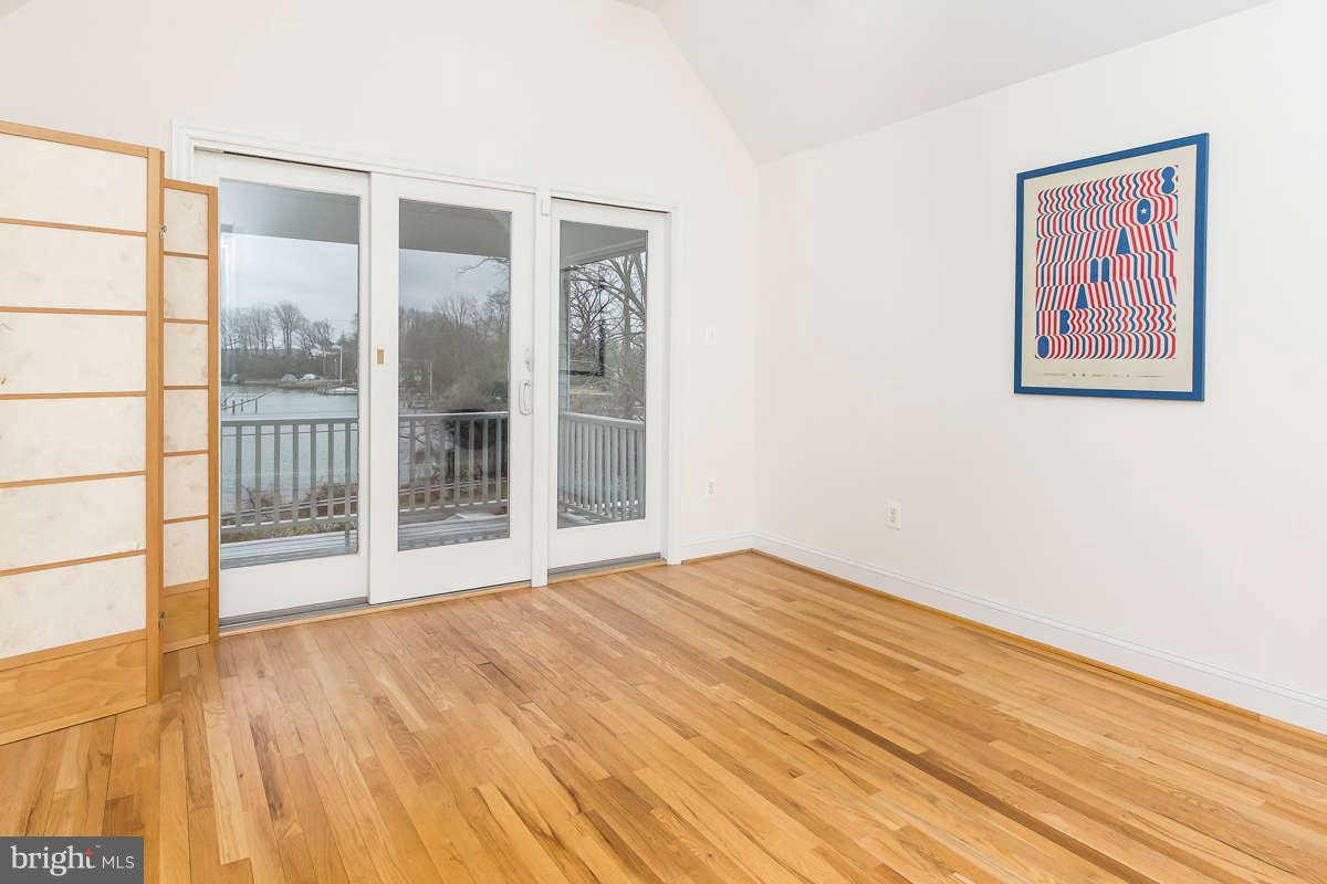 1084 Trails End Road Pasadena, MD 21122 - Photo 20 of 30 Bedroom