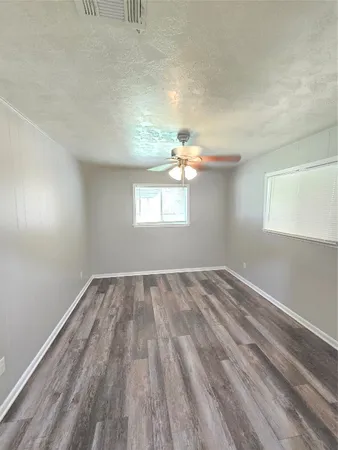 $850 | 509 Truman Street, Cleveland, TX 77327