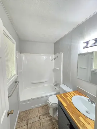 $850 | 509 Truman Street, Cleveland, TX 77327