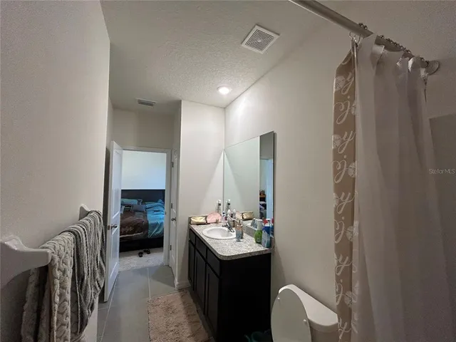 $2,050 | 13694 Northwest 9th Road, Newberry, FL 32669