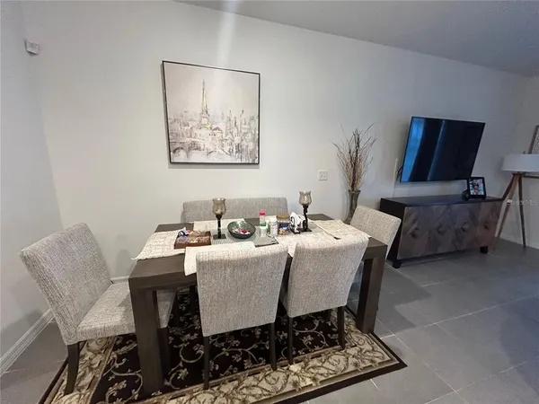 $2,000 | 13694 Northwest 9th Road, Newberry, FL 32669