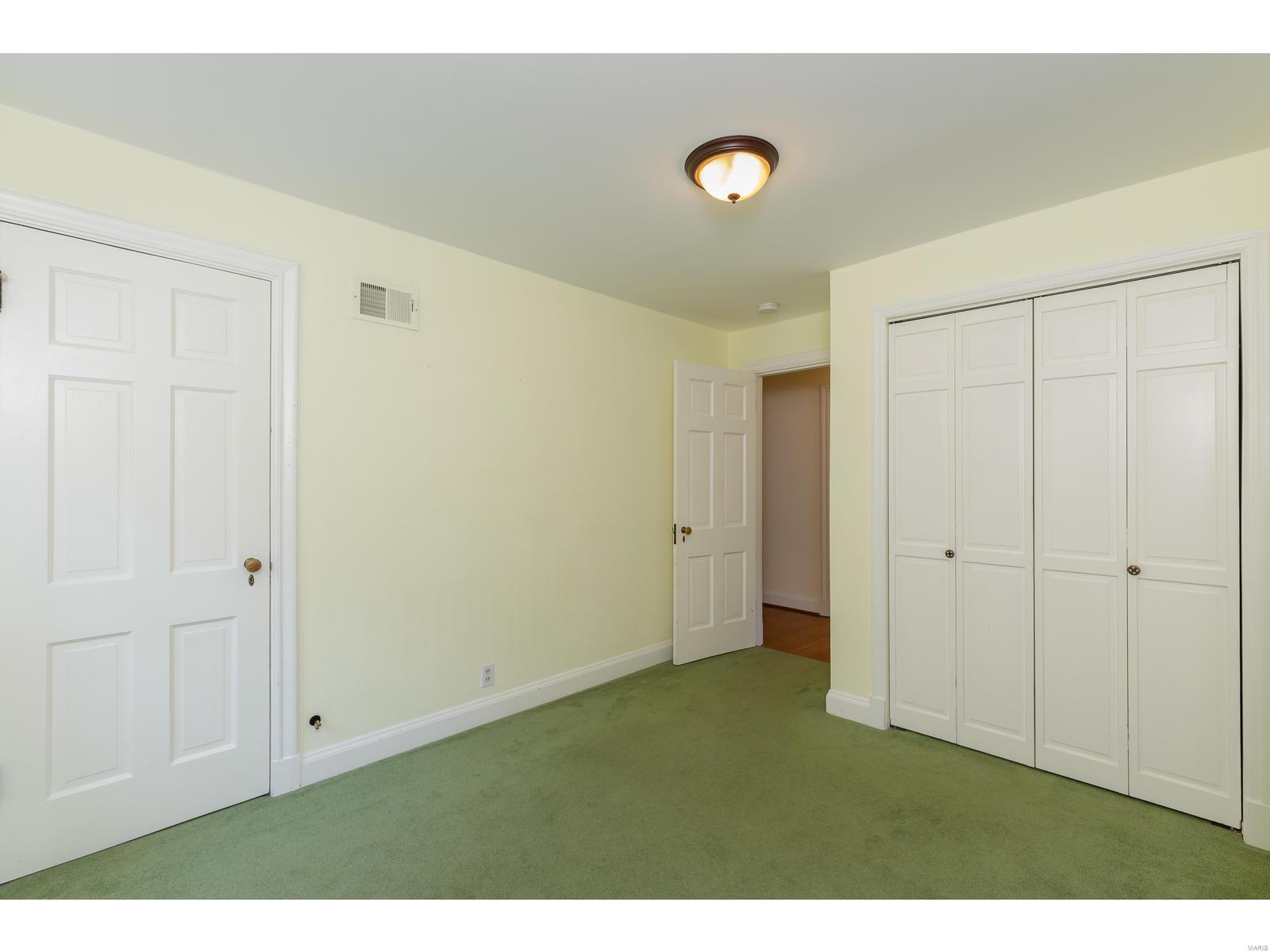 3036 Ridgeview Drive St. Louis, MO 63121 - Photo 26 of 45 Gallery Image 26