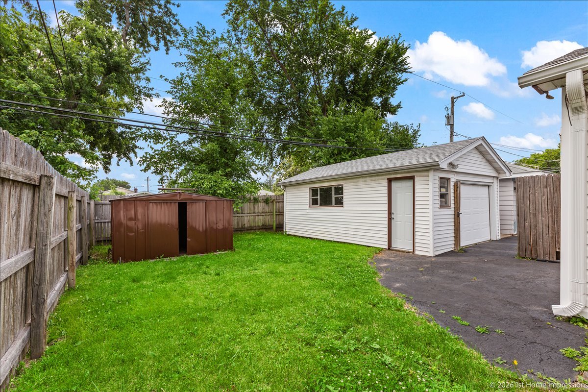 8875 South Corcoran Road Hometown, IL 60456 - Photo 19 of 23