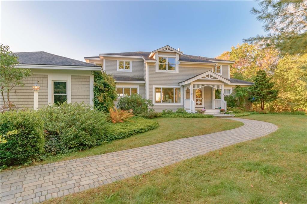 106 Ravine Drive Cumberland Foreside, ME 04110 - Photo 4 of 29 Inviting stone walkway to covered...