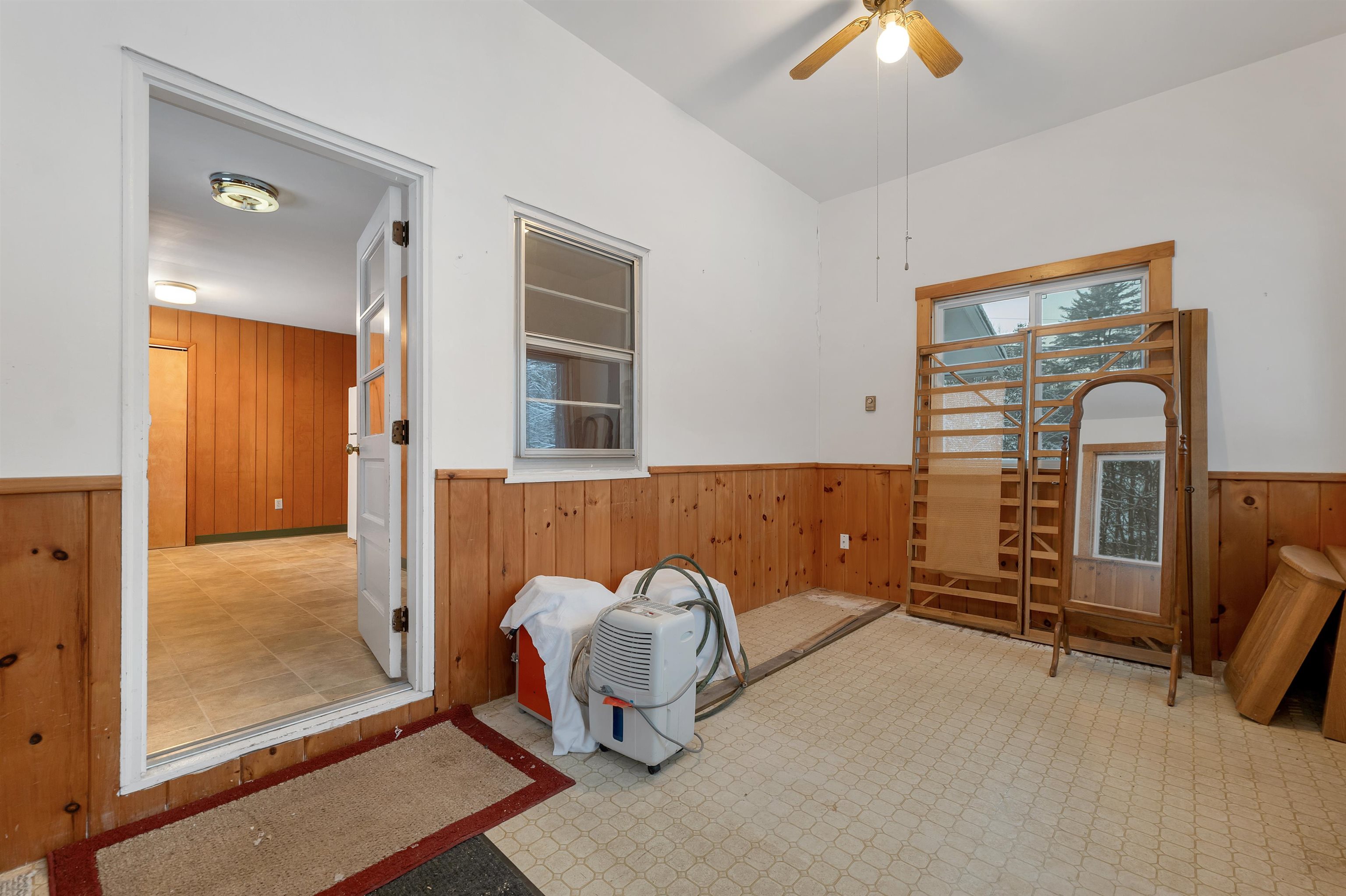 25 Cofran Avenue Northfield, NH 03276 - Photo 13 of 54