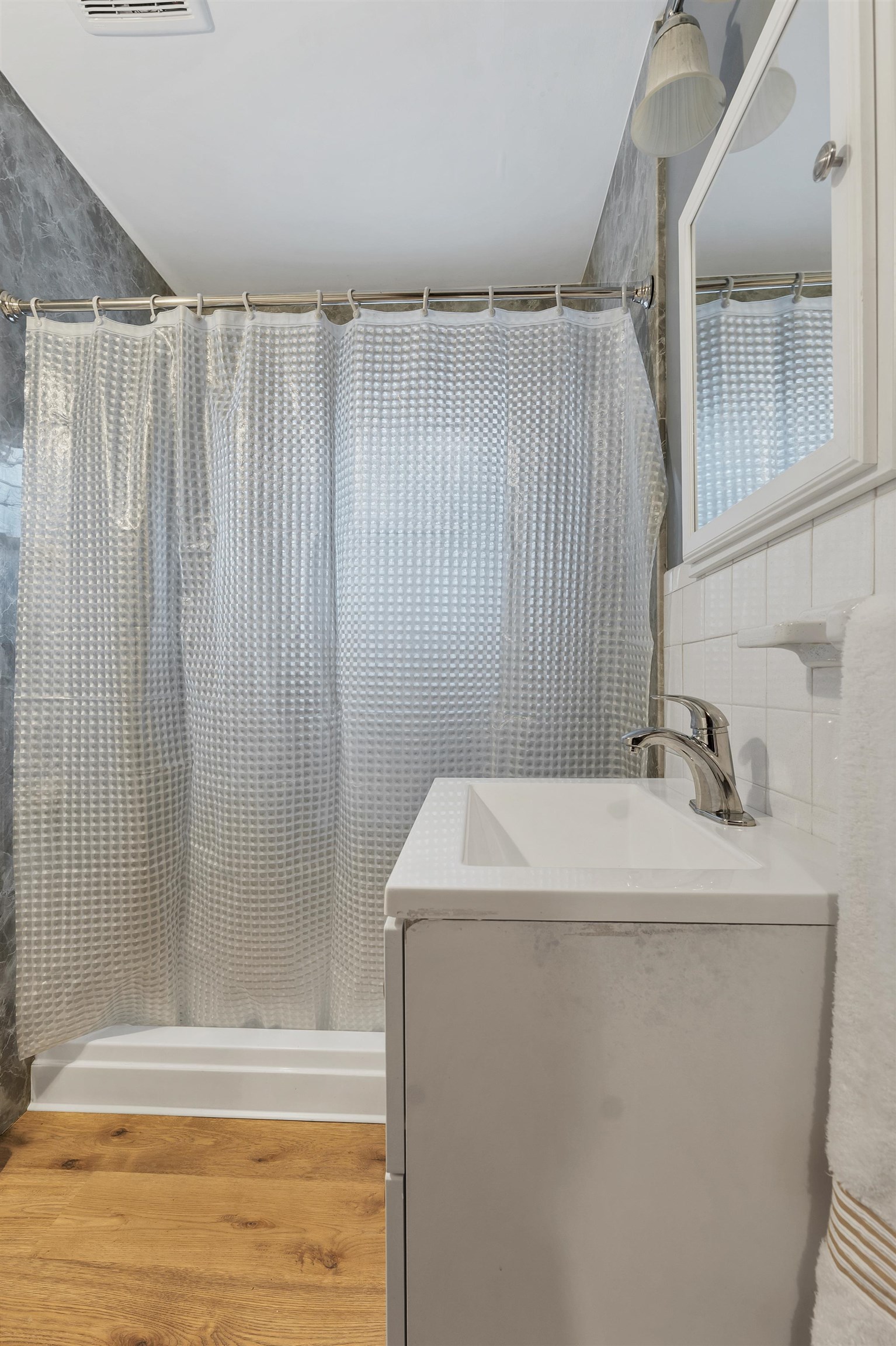 25 Cofran Avenue Northfield, NH 03276 - Photo 26 of 54