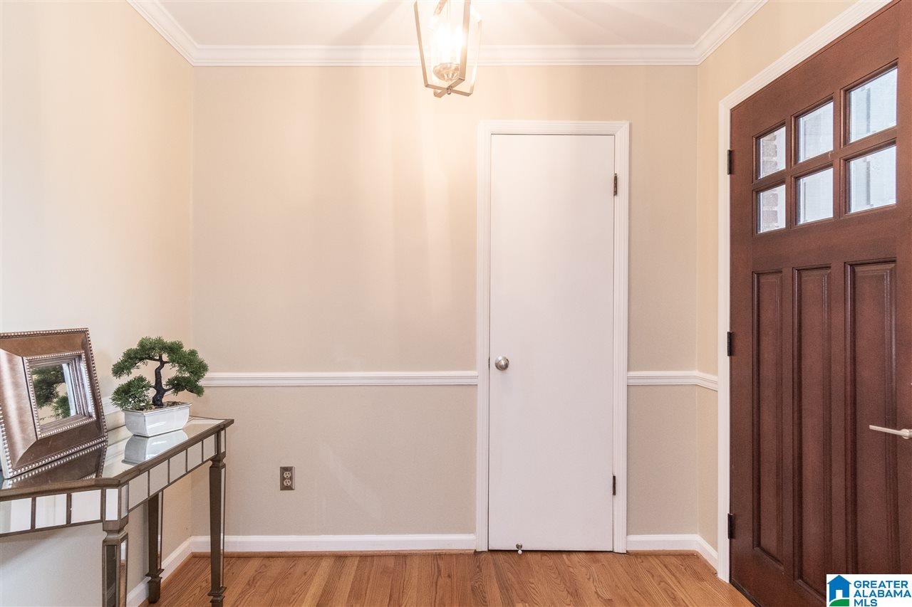 3628 Spring Valley Road Mountain Brook, AL 35223 - Photo 6 of 50