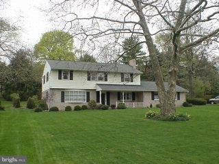 1417 Mission Road Lancaster, PA 17601 - Photo 1 of 12