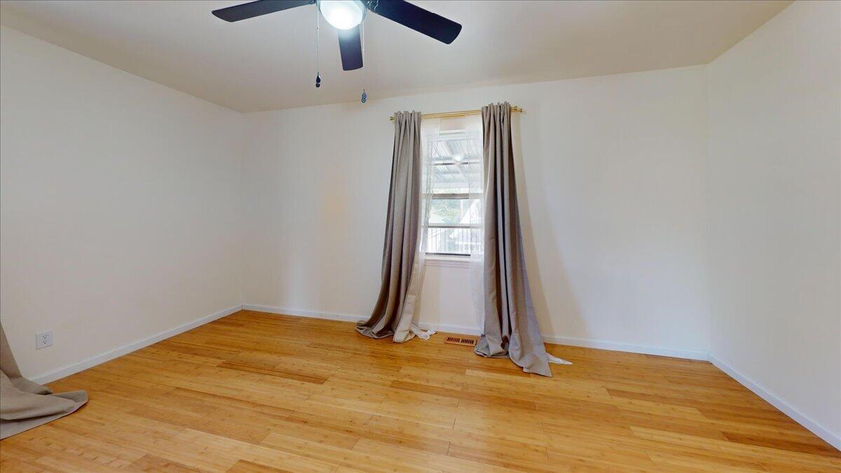 7327 Sterling Road Hixson, TN 37343 - Photo 19 of 43 25-7327-Sterling-Rd-Bedroom 3