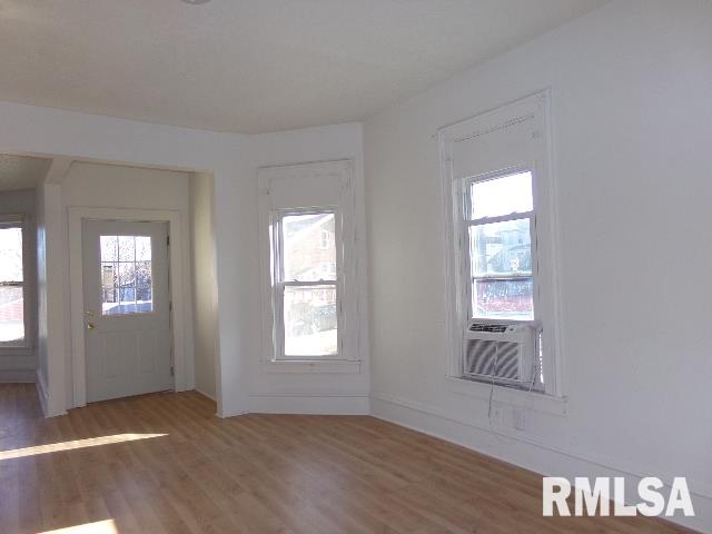 408 Locust Street Muscatine, IA 52761 - Photo 5 of 13 Gallery Image 5