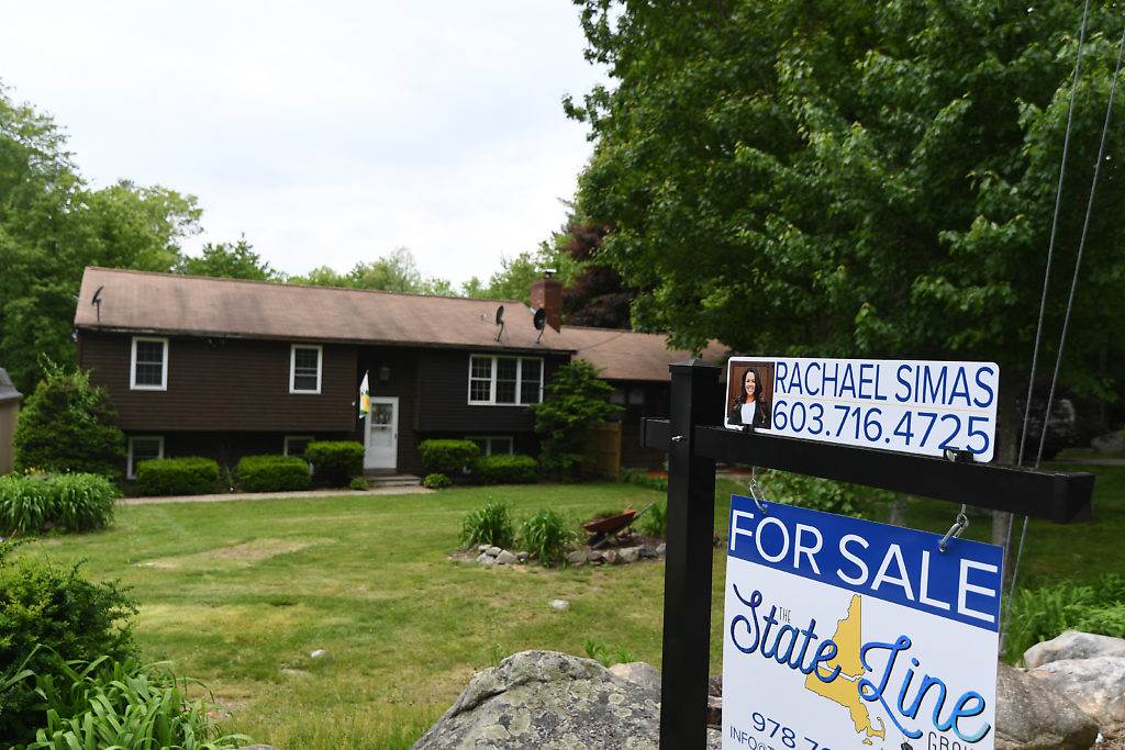 15 Fordway Road, Unit B Raymond, NH 03077 - Photo 26 of 27