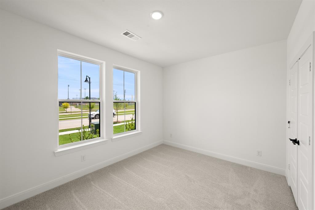 1023 Rylan Street Midlothian, TX 76065 - Photo 6 of 27 1023 Rylan- Bedroom-1